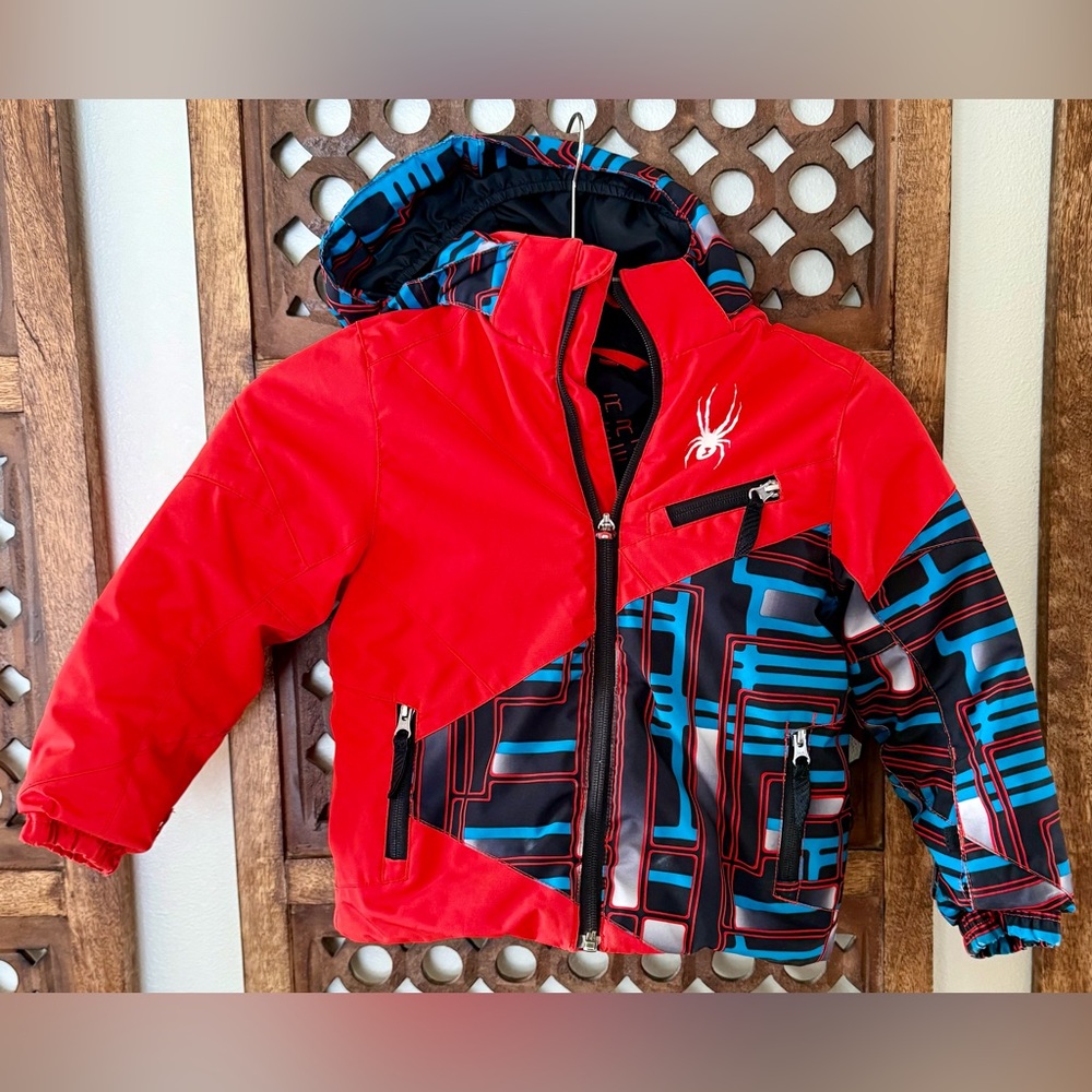 Spyder Kids Ski Jacket Red Black Hooded Thinsulate Snow Coat Size 4/5